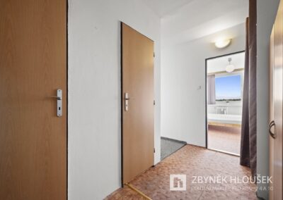 Prodej bytu 2+KK/L, Praha 4 - Háje, ul. Stříbrského