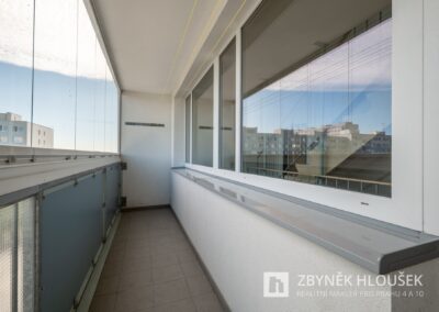 Prodej bytu 2+KK/L, Praha 4 - Háje, ul. Stříbrského